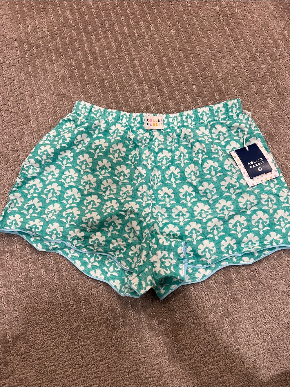 Roller Rabbit Teal and White Floral Scallop-Hem Shorts